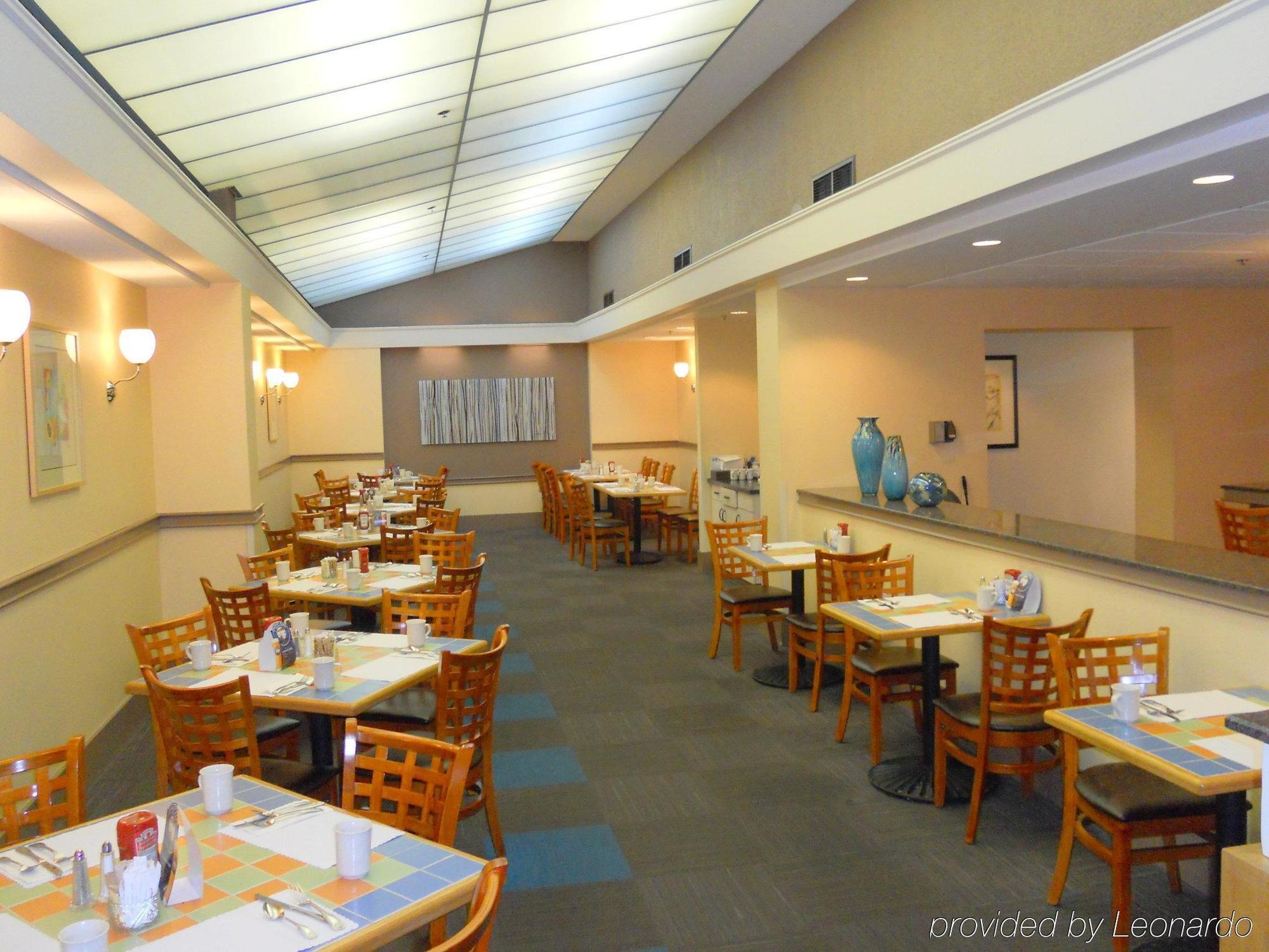 וונקובר Park Inn & Suites By Radisson מראה חיצוני תמונה