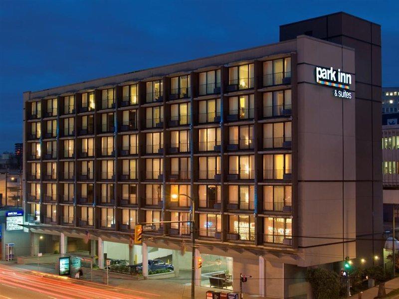 וונקובר Park Inn & Suites By Radisson מראה חיצוני תמונה
