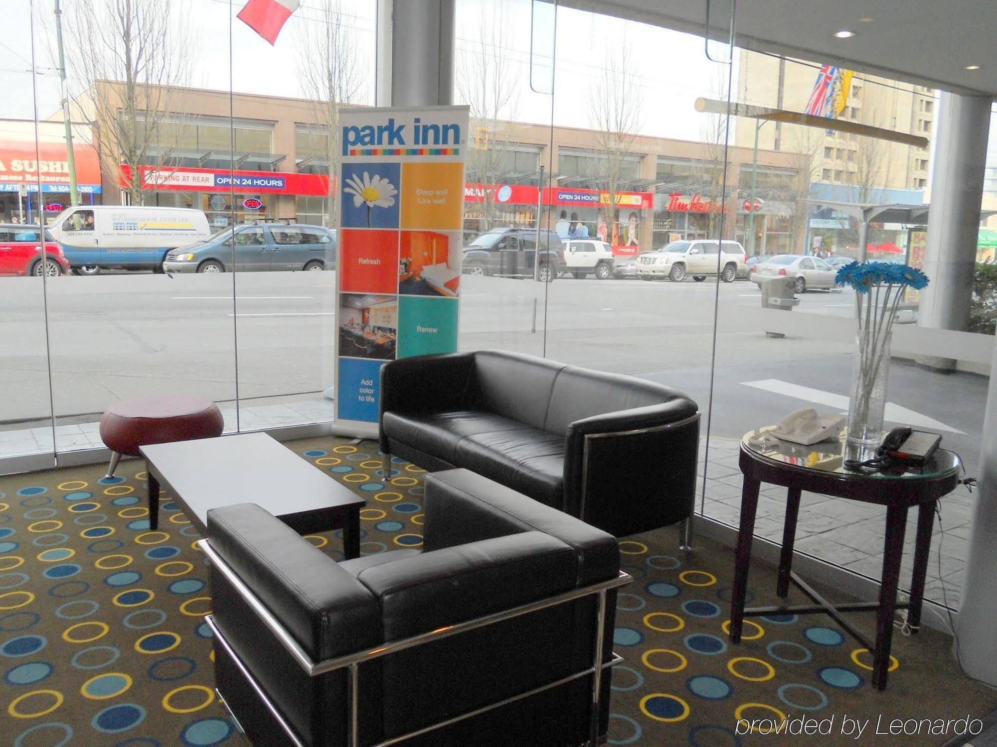 וונקובר Park Inn & Suites By Radisson מראה חיצוני תמונה