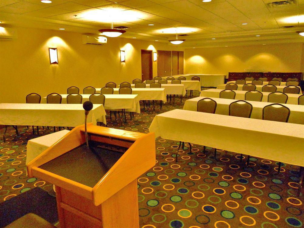 וונקובר Park Inn & Suites By Radisson מראה חיצוני תמונה